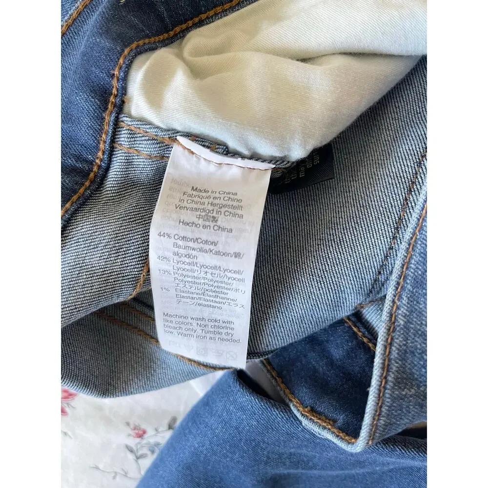 Madewell 10" High-Rise Skinny Crop Jeans: Button-Front TENCEL Denim Edition - Picture 9 of 9